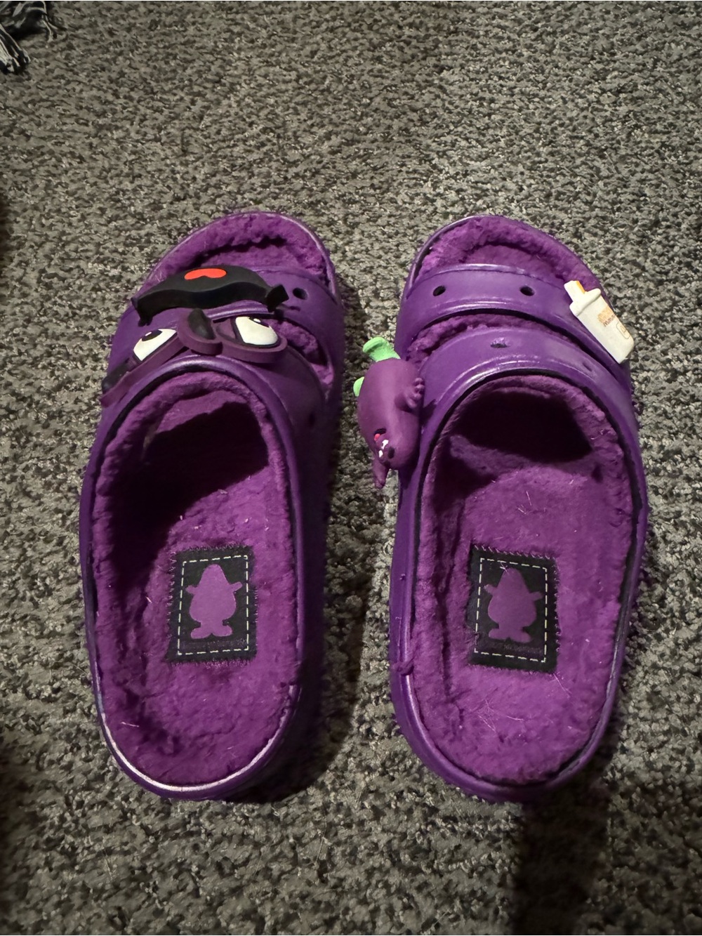 McDonald's x Crocs Classic Cozzzy Sandal 'Grimace'. - Picture 2 of 8